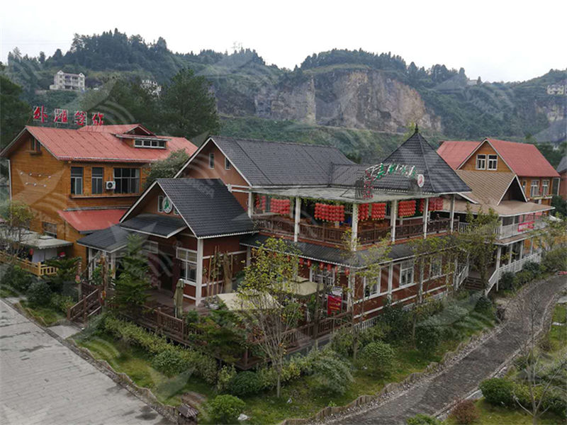 选择保山合成树脂瓦，为南方屋顶雨季防水护航